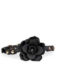 Charger l'image dans la galerie, Gag ball en similicuir avec rose en silicone