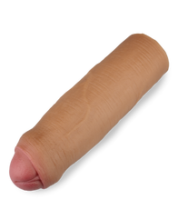 Charger l'image dans la galerie, Gaine pénis silicone liquide avec prépuce