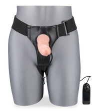 Charger l'image dans la galerie, Gode ceinture creux à vibration Sacha