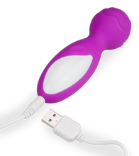 Charger l'image dans la galerie, Mini vibromasseur Fantasy Wand boule massante 12 modes