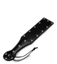 Charger l'image dans la galerie, Paddle BDSM noir cuir et rivets