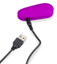 Charger l'image dans la galerie, Strapon vibrant avec électrostimulation Authority